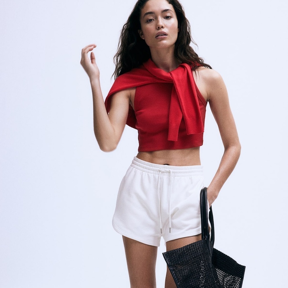 H&M Red Ribbed Cropped Tank Top Medium